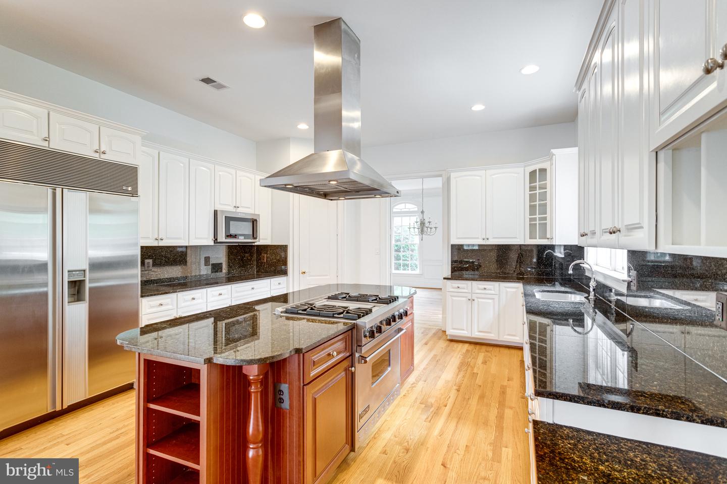 1445 HARVEST CROSSING DR, MCLEAN, Virginia 22101, 4 Bedrooms Bedrooms, ,5 BathroomsBathrooms,Residential,For sale,1445 HARVEST CROSSING DR,VAFX2235048 MLS # VAFX2235048