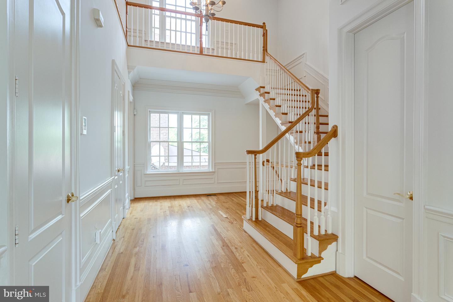 1445 HARVEST CROSSING DR, MCLEAN, Virginia 22101, 4 Bedrooms Bedrooms, ,5 BathroomsBathrooms,Residential,For sale,1445 HARVEST CROSSING DR,VAFX2235048 MLS # VAFX2235048