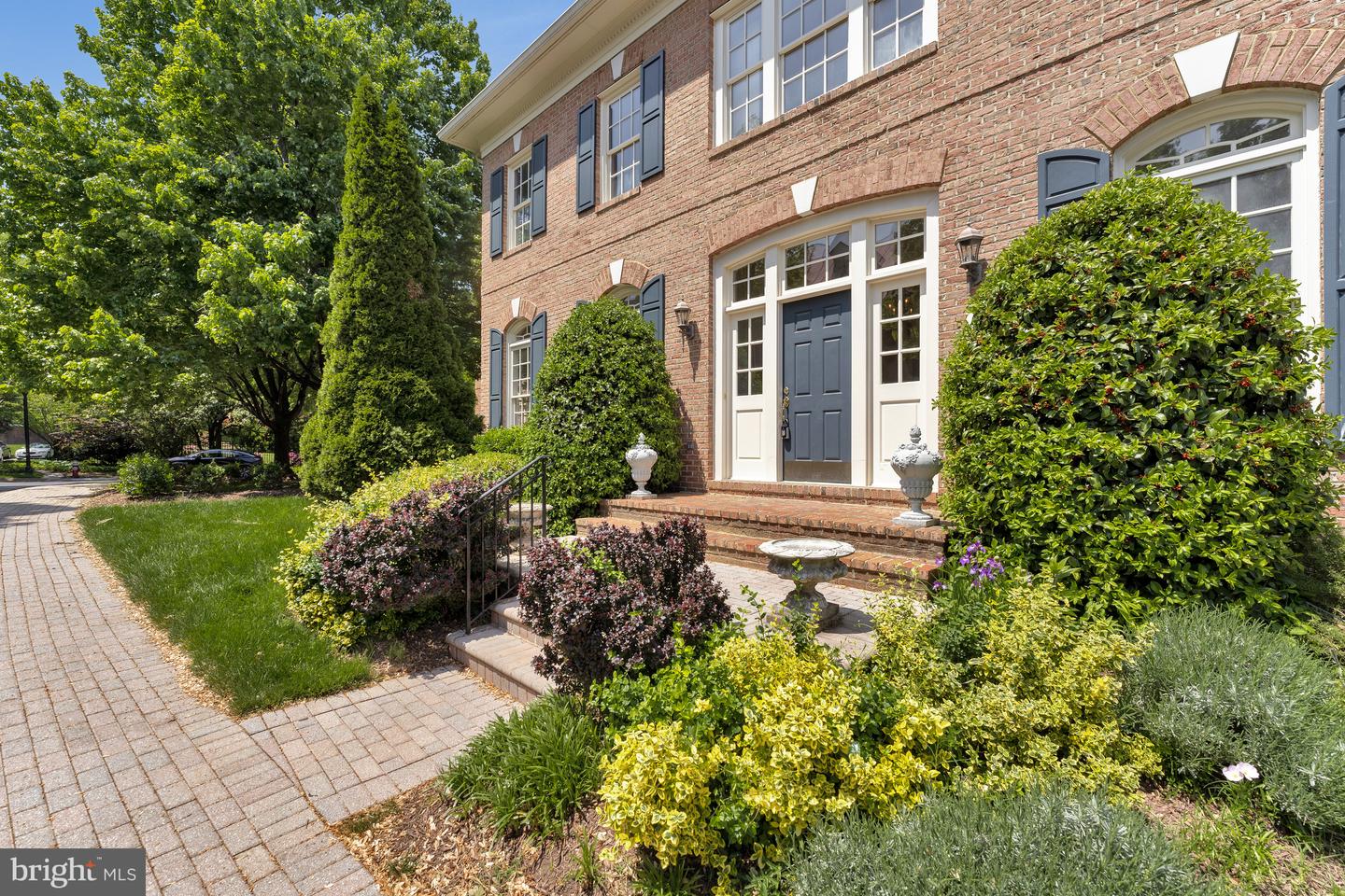 1445 HARVEST CROSSING DR, MCLEAN, Virginia 22101, 4 Bedrooms Bedrooms, ,5 BathroomsBathrooms,Residential,For sale,1445 HARVEST CROSSING DR,VAFX2235048 MLS # VAFX2235048
