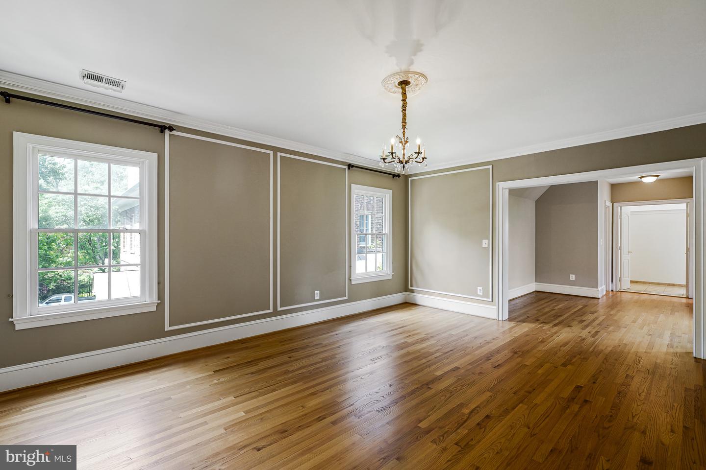 1445 HARVEST CROSSING DR, MCLEAN, Virginia 22101, 4 Bedrooms Bedrooms, ,5 BathroomsBathrooms,Residential,For sale,1445 HARVEST CROSSING DR,VAFX2235048 MLS # VAFX2235048