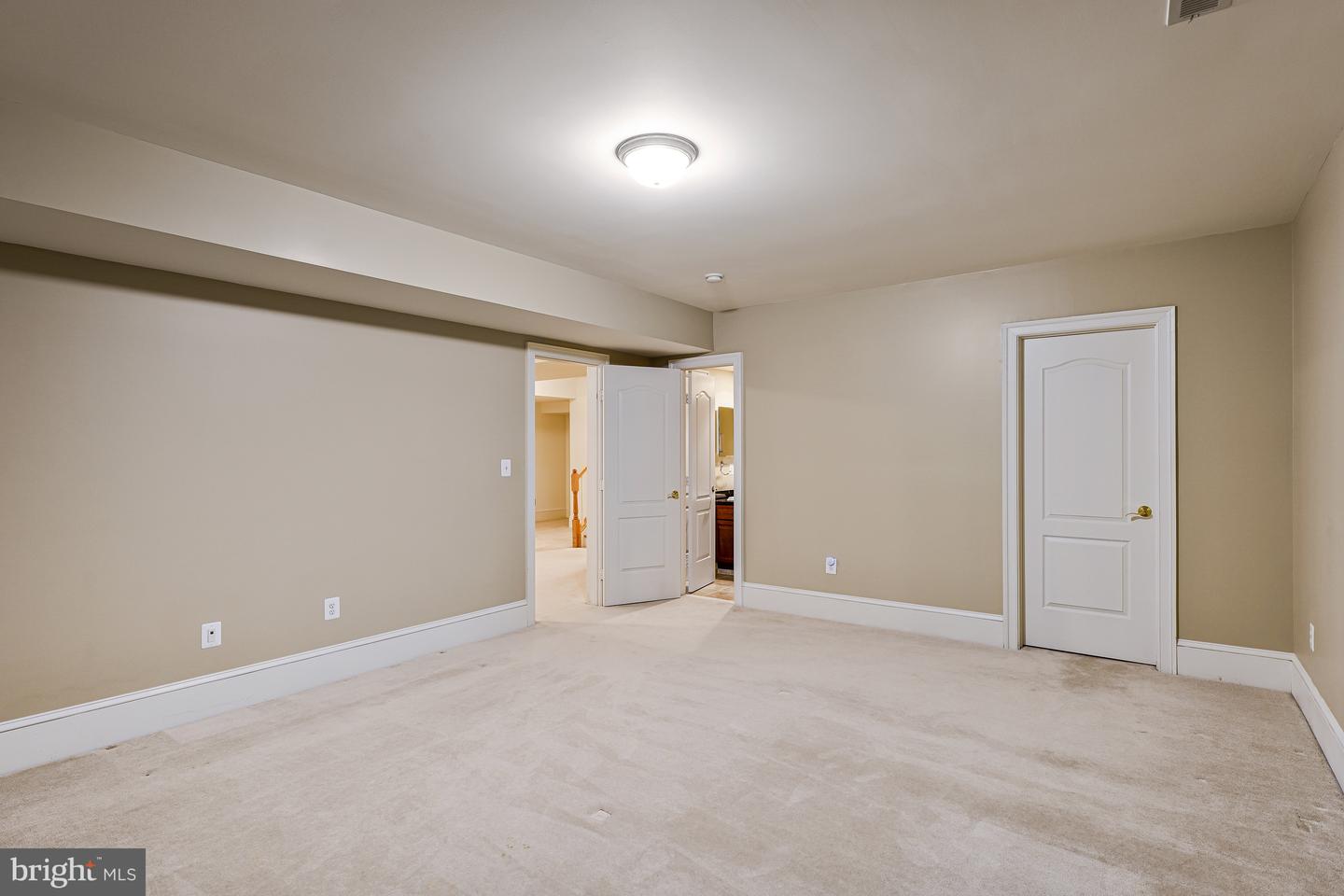 1445 HARVEST CROSSING DR, MCLEAN, Virginia 22101, 4 Bedrooms Bedrooms, ,5 BathroomsBathrooms,Residential,For sale,1445 HARVEST CROSSING DR,VAFX2235048 MLS # VAFX2235048