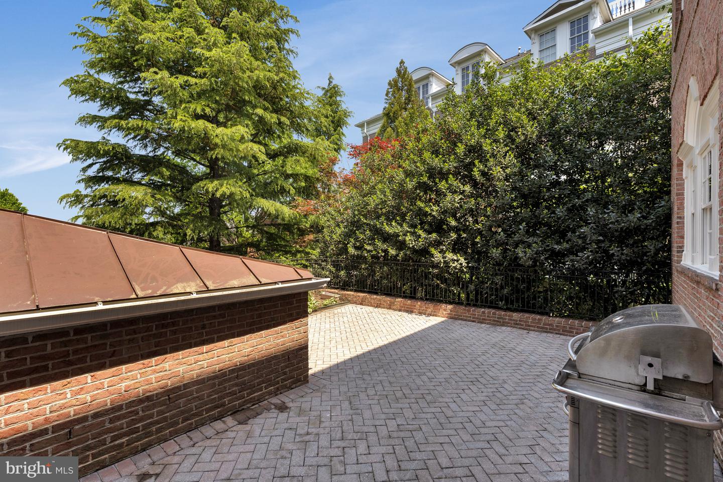 1445 HARVEST CROSSING DR, MCLEAN, Virginia 22101, 4 Bedrooms Bedrooms, ,5 BathroomsBathrooms,Residential,For sale,1445 HARVEST CROSSING DR,VAFX2235048 MLS # VAFX2235048