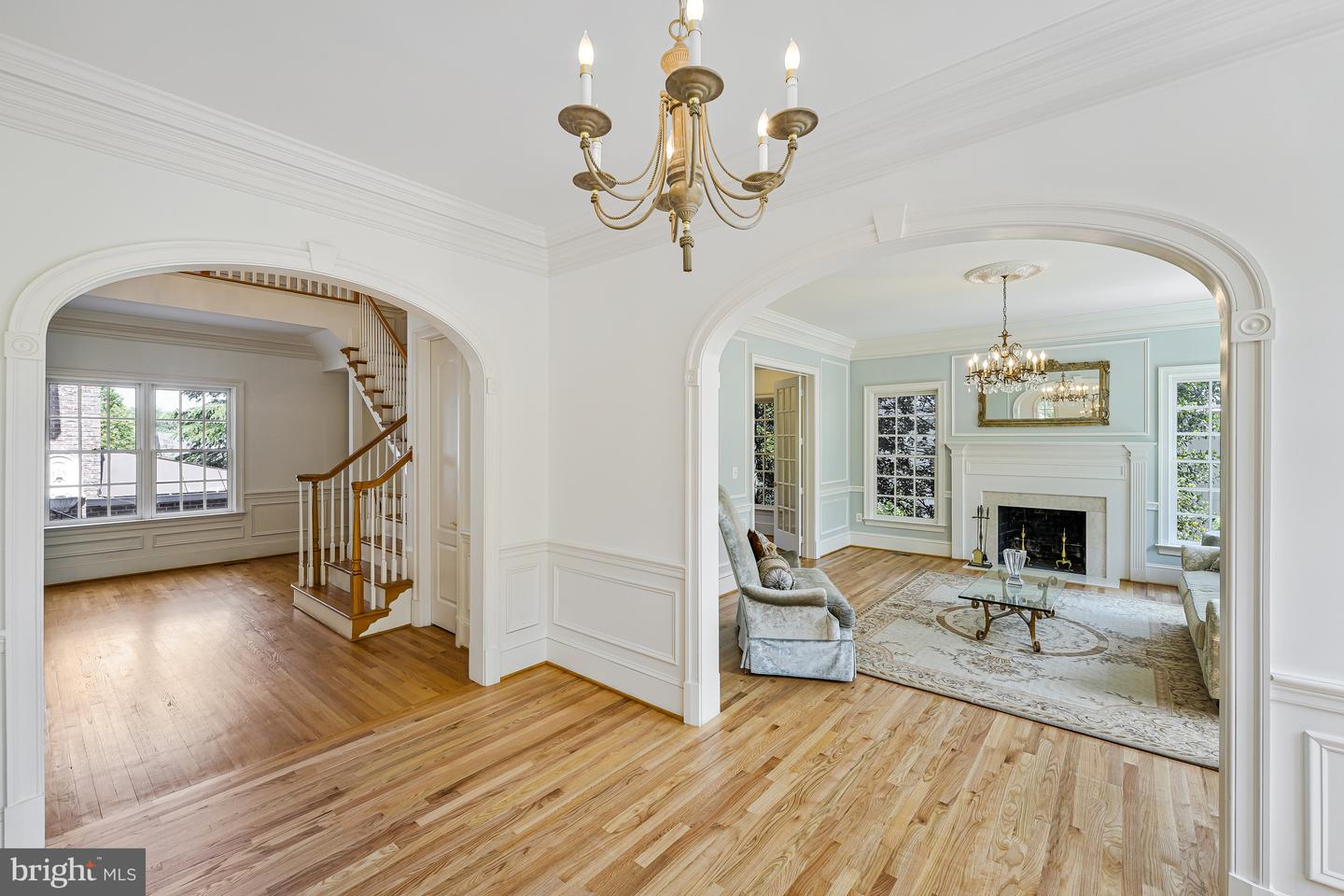 1445 HARVEST CROSSING DR, MCLEAN, Virginia 22101, 4 Bedrooms Bedrooms, ,5 BathroomsBathrooms,Residential,For sale,1445 HARVEST CROSSING DR,VAFX2235048 MLS # VAFX2235048
