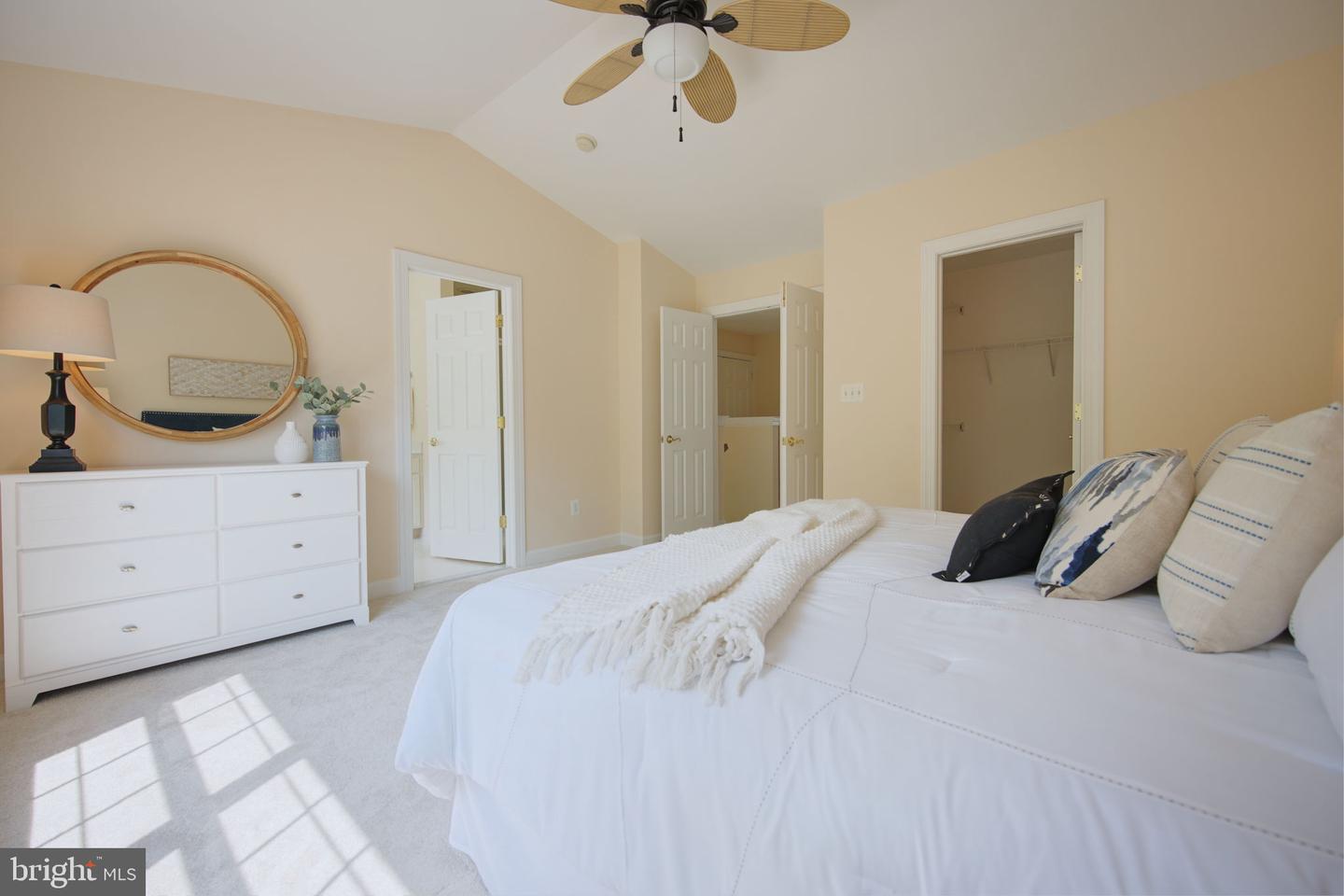 15648 AVOCET LOOP, WOODBRIDGE, Virginia 22191, 3 Bedrooms Bedrooms, ,3 BathroomsBathrooms,Residential,For sale,15648 AVOCET LOOP,VAPW2092324 MLS # VAPW2092324