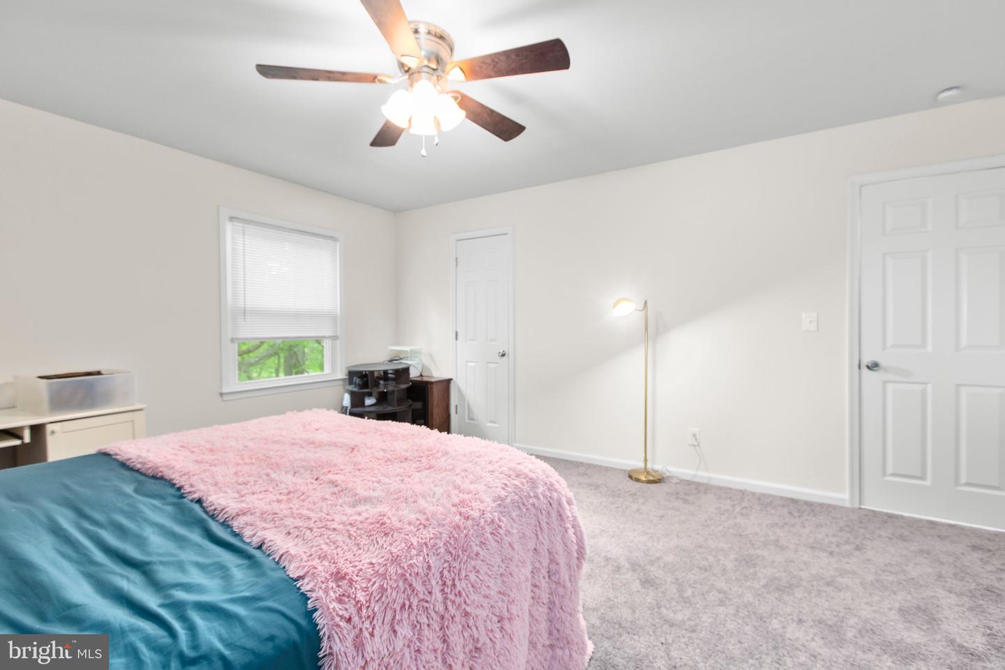 415 COOPER ST, SPOTSYLVANIA, Virginia 22551, 5 Bedrooms Bedrooms, ,3 BathroomsBathrooms,Residential,For sale,415 COOPER ST,VASP2032392 MLS # VASP2032392