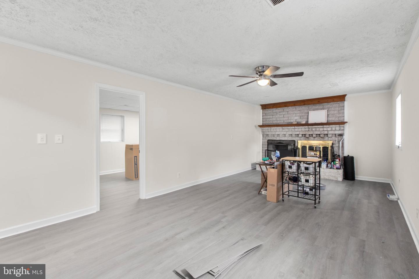 415 COOPER ST, SPOTSYLVANIA, Virginia 22551, 5 Bedrooms Bedrooms, ,3 BathroomsBathrooms,Residential,For sale,415 COOPER ST,VASP2032392 MLS # VASP2032392