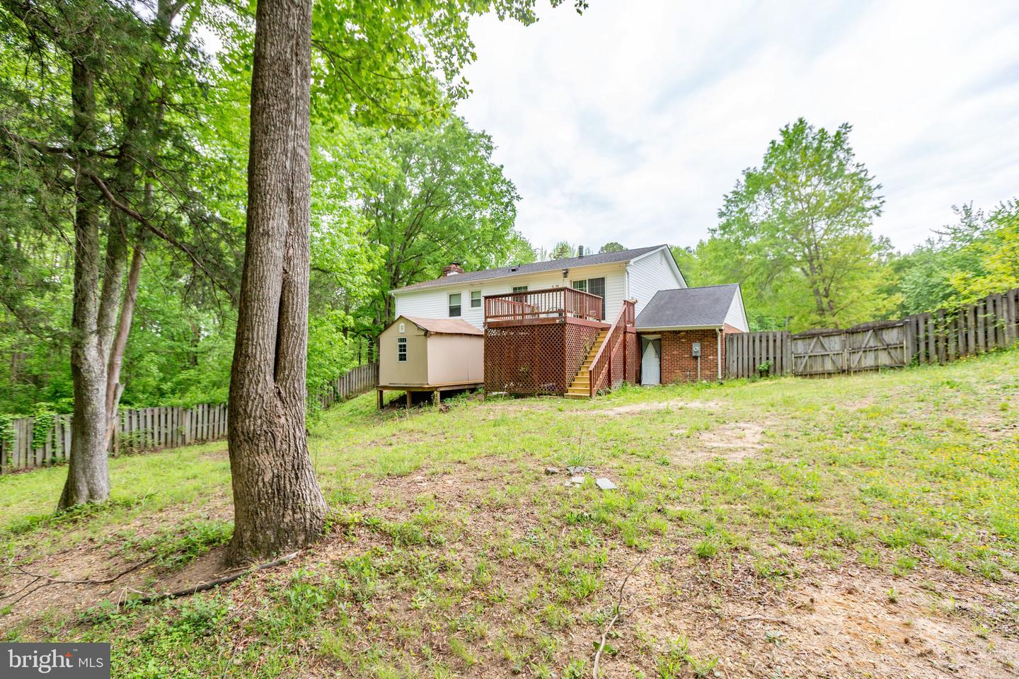 415 COOPER ST, SPOTSYLVANIA, Virginia 22551, 5 Bedrooms Bedrooms, ,3 BathroomsBathrooms,Residential,For sale,415 COOPER ST,VASP2032392 MLS # VASP2032392