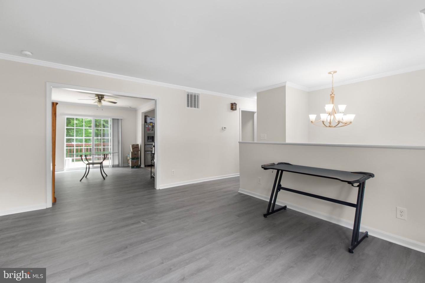 415 COOPER ST, SPOTSYLVANIA, Virginia 22551, 5 Bedrooms Bedrooms, ,3 BathroomsBathrooms,Residential,For sale,415 COOPER ST,VASP2032392 MLS # VASP2032392