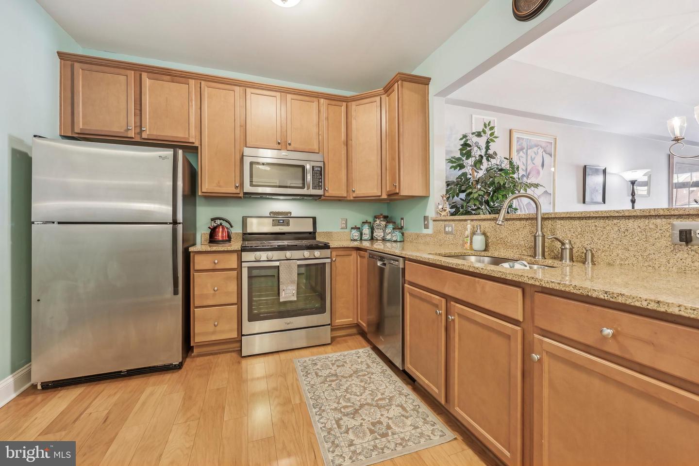 9200 CHARLESTON DR #408, MANASSAS, Virginia 20110, 2 Bedrooms Bedrooms, ,2 BathroomsBathrooms,Residential,For sale,9200 CHARLESTON DR #408,VAMN2008176 MLS # VAMN2008176