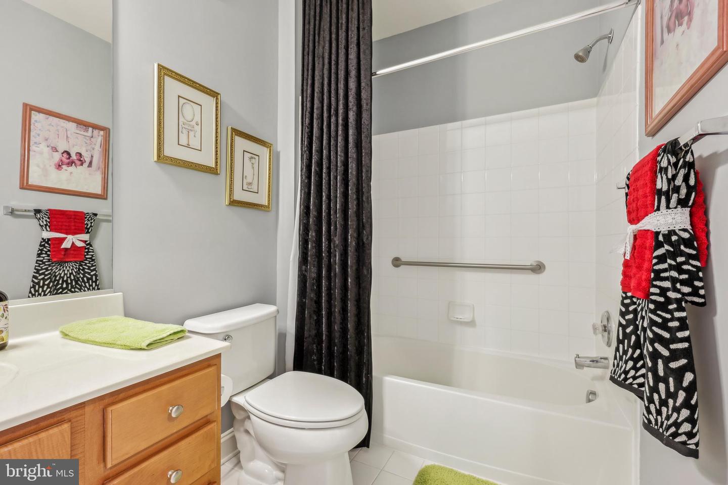 9200 CHARLESTON DR #408, MANASSAS, Virginia 20110, 2 Bedrooms Bedrooms, ,2 BathroomsBathrooms,Residential,For sale,9200 CHARLESTON DR #408,VAMN2008176 MLS # VAMN2008176