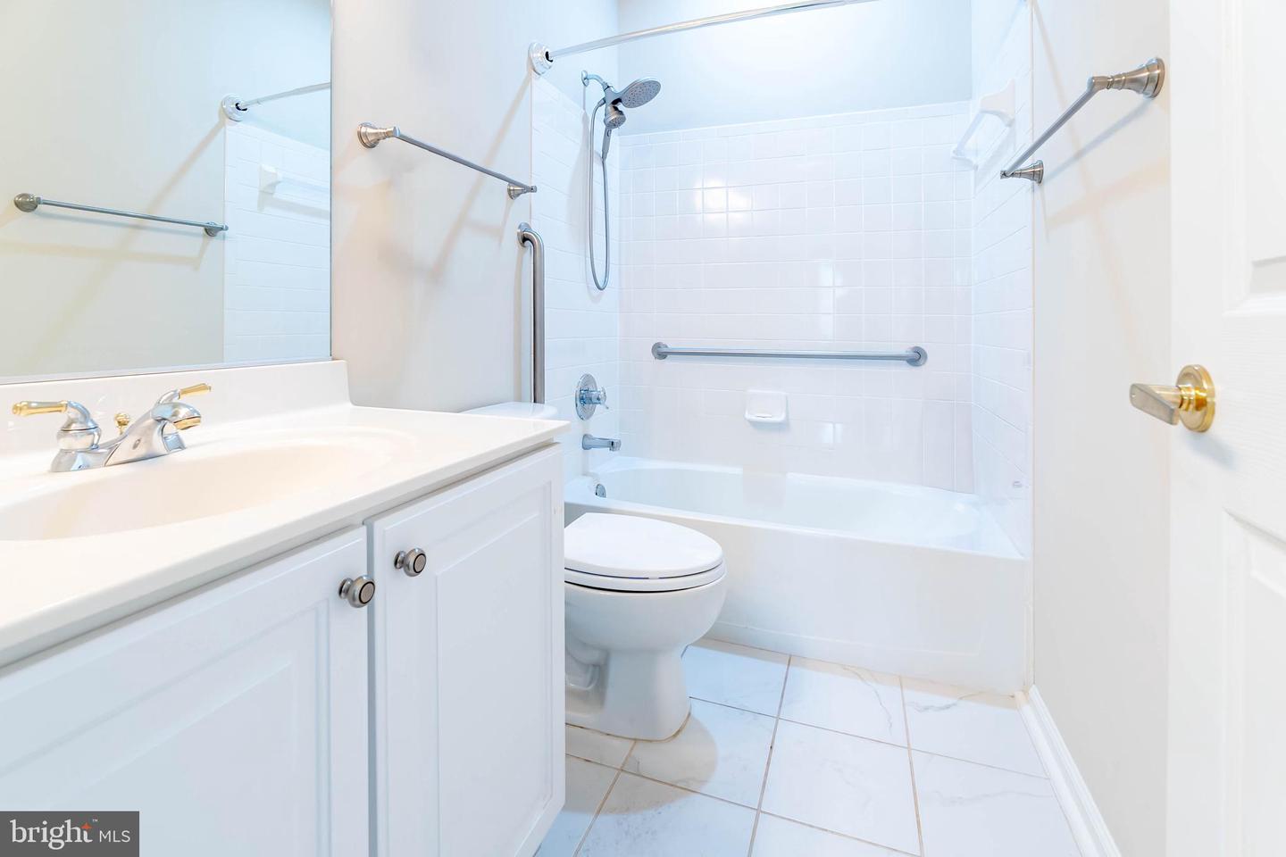 6833 SADDLE RUN WAY, GAINESVILLE, Virginia 20155, 3 Bedrooms Bedrooms, ,3 BathroomsBathrooms,Residential,For sale,6833 SADDLE RUN WAY,VAPW2092492 MLS # VAPW2092492