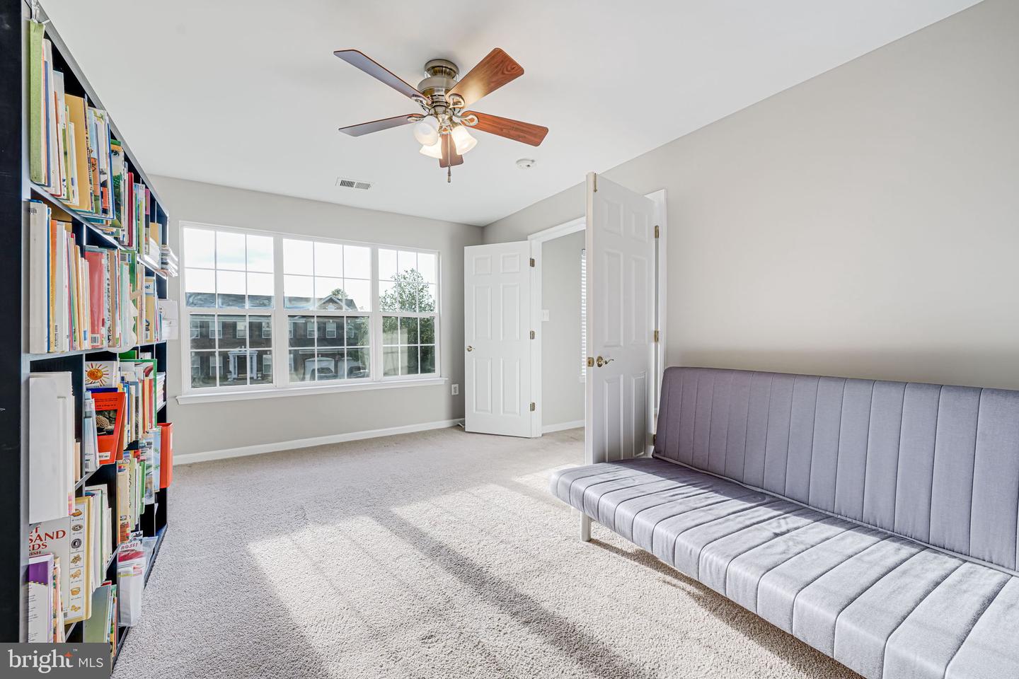 8623 AIRWICK LN, BRISTOW, Virginia 20136, 5 Bedrooms Bedrooms, ,3 BathroomsBathrooms,Residential,For sale,8623 AIRWICK LN,VAPW2092510 MLS # VAPW2092510