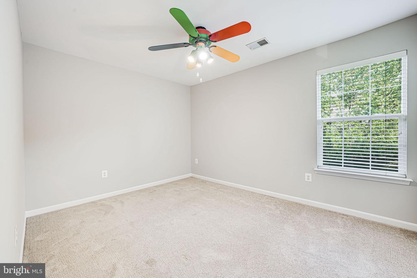 8623 AIRWICK LN, BRISTOW, Virginia 20136, 5 Bedrooms Bedrooms, ,3 BathroomsBathrooms,Residential,For sale,8623 AIRWICK LN,VAPW2092510 MLS # VAPW2092510