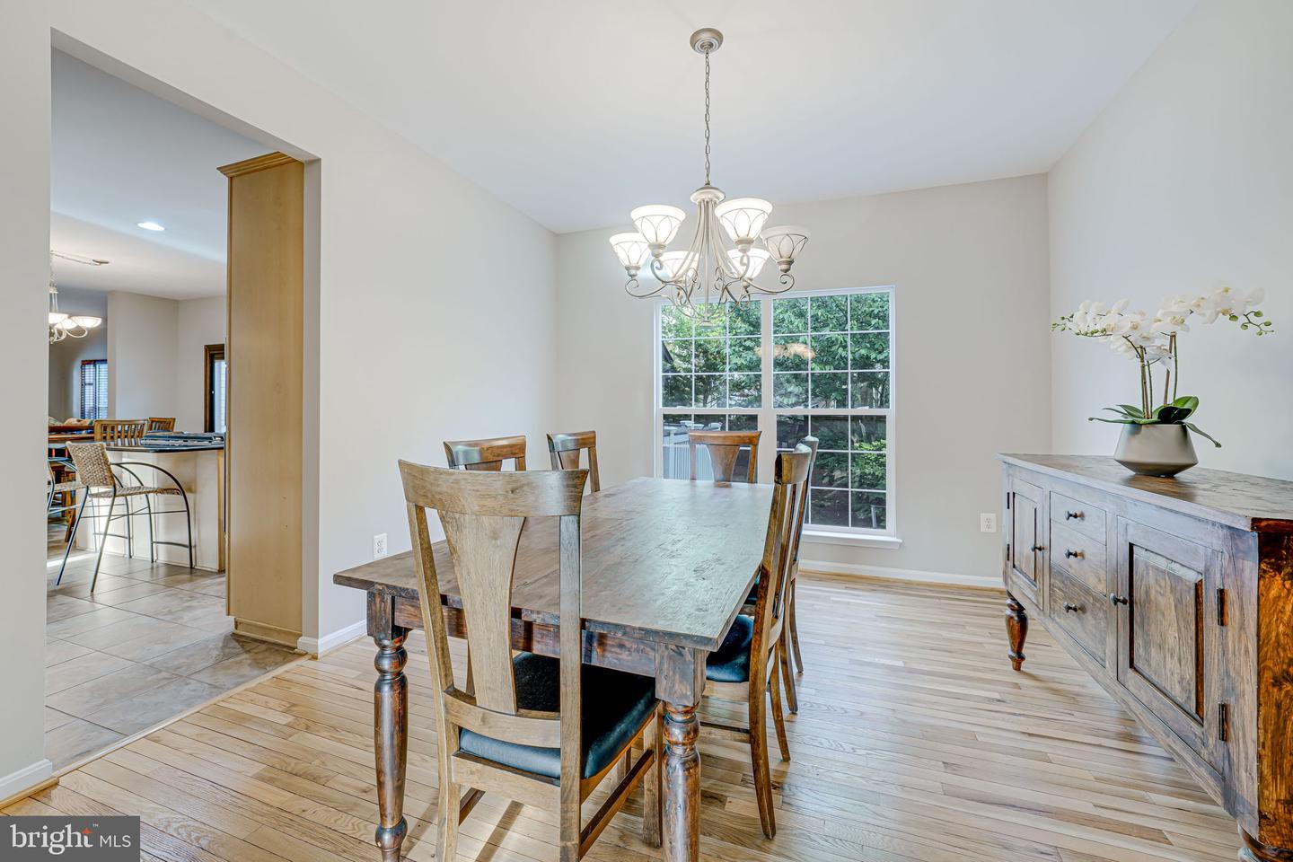 8623 AIRWICK LN, BRISTOW, Virginia 20136, 5 Bedrooms Bedrooms, ,3 BathroomsBathrooms,Residential,For sale,8623 AIRWICK LN,VAPW2092510 MLS # VAPW2092510