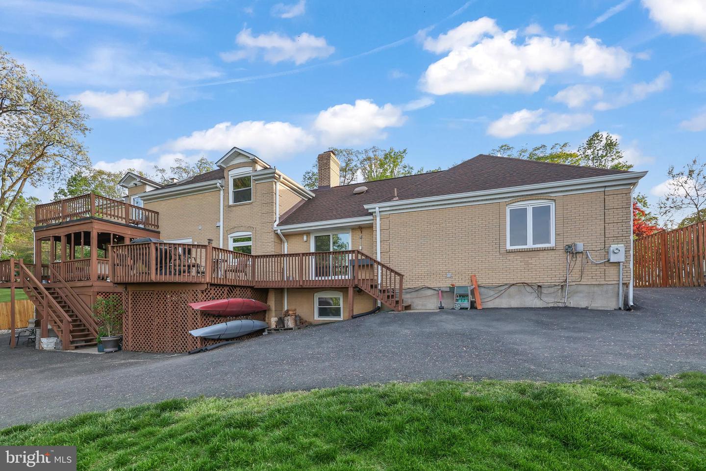 18505 CABIN RD, TRIANGLE, Virginia 22172, 5 Bedrooms Bedrooms, ,3 BathroomsBathrooms,Residential,For sale,18505 CABIN RD,VAPW2092514 MLS # VAPW2092514
