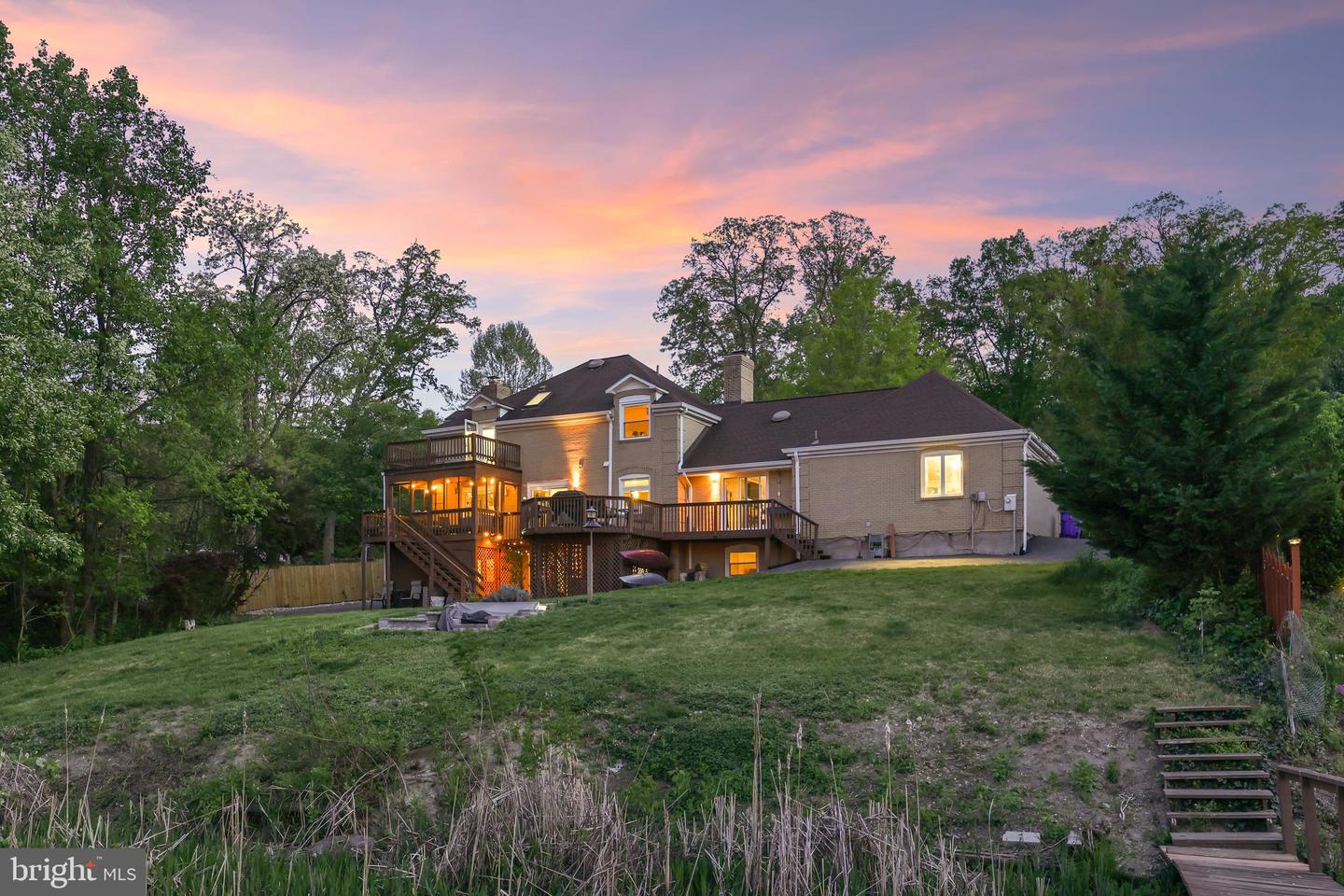 18505 CABIN RD, TRIANGLE, Virginia 22172, 5 Bedrooms Bedrooms, ,3 BathroomsBathrooms,Residential,For sale,18505 CABIN RD,VAPW2092514 MLS # VAPW2092514