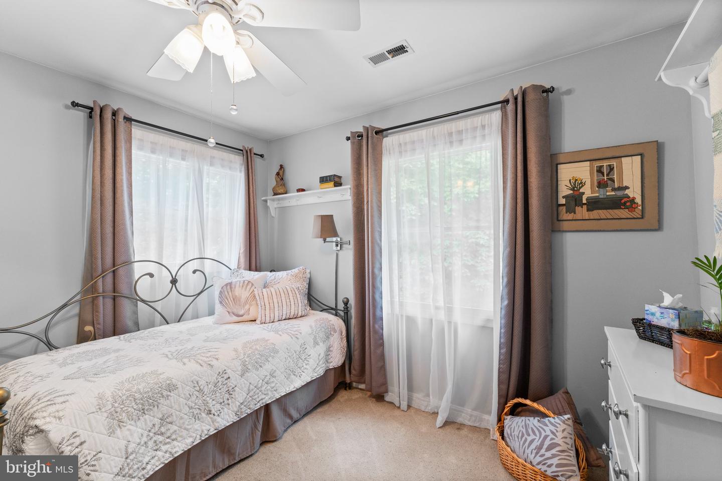 4363 SNOW HILL DR, GAINESVILLE, Virginia 20155, 3 Bedrooms Bedrooms, ,2 BathroomsBathrooms,Residential,For sale,4363 SNOW HILL DR,VAPW2092474 MLS # VAPW2092474