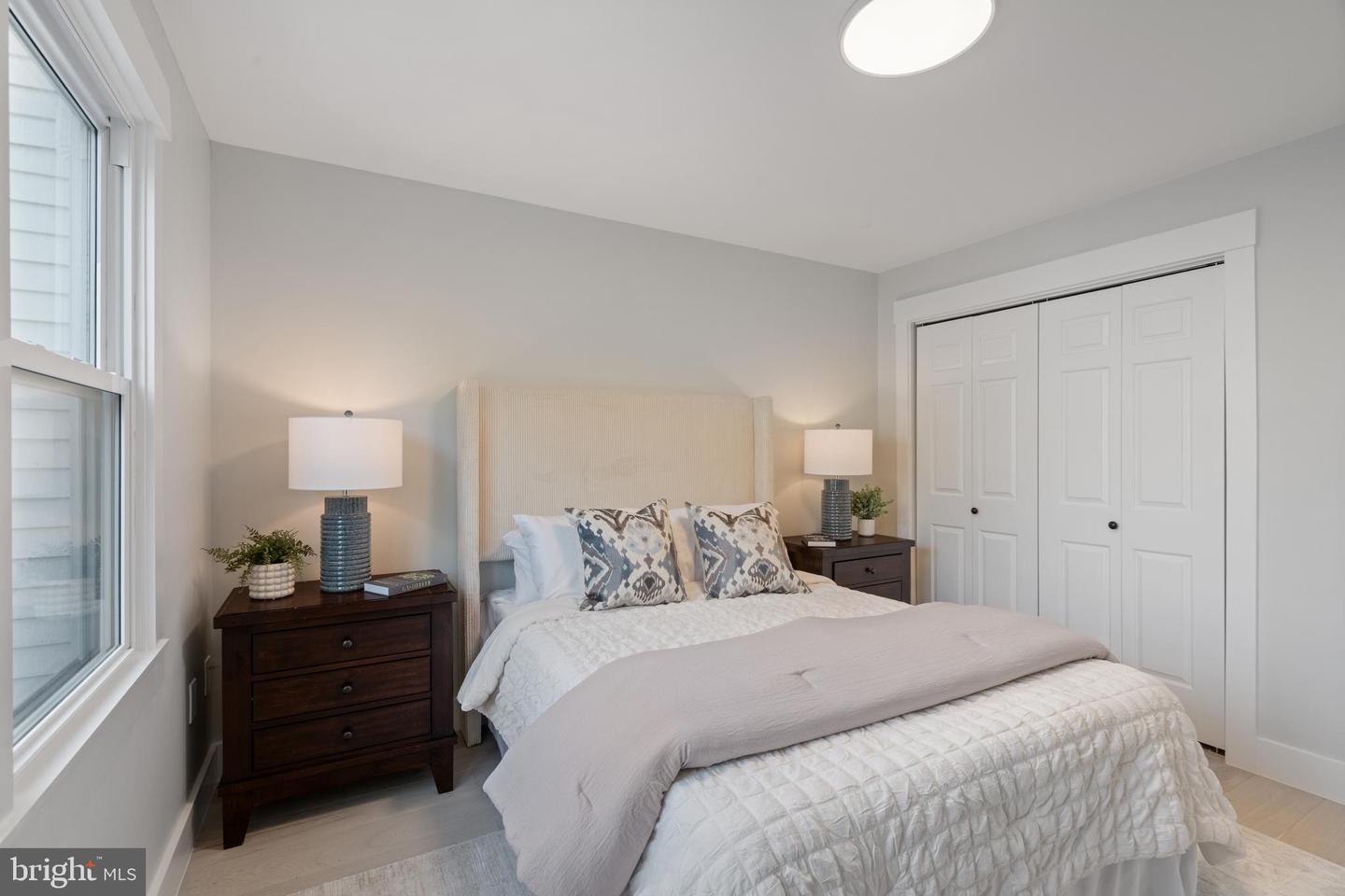 3838 13TH ST N, ARLINGTON, Virginia 22201, 3 Bedrooms Bedrooms, ,2 BathroomsBathrooms,Residential,For sale,3838 13TH ST N,VAAR2056298 MLS # VAAR2056298