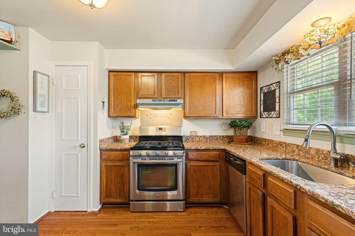 12286 DAPPLE GRAY CT, WOODBRIDGE, Virginia 22192, 3 Bedrooms Bedrooms, ,3 BathroomsBathrooms,Residential,For sale,12286 DAPPLE GRAY CT,VAPW2092476 MLS # VAPW2092476