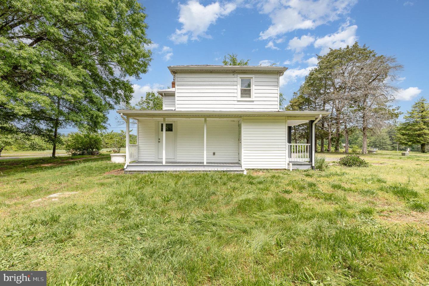 1030 WHITE OAK RD, FREDERICKSBURG, Virginia 22405, 3 Bedrooms Bedrooms, ,2 BathroomsBathrooms,Residential,For sale,1030 WHITE OAK RD,VAST2038028 MLS # VAST2038028