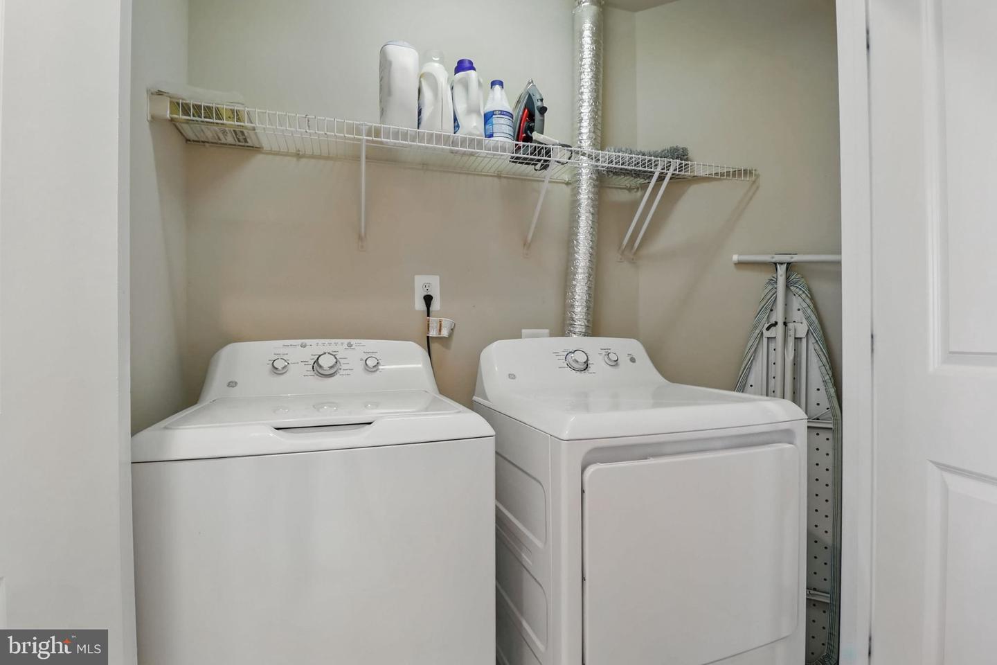 11870 BENTON LAKE RD, BRISTOW, Virginia 20136, 3 Bedrooms Bedrooms, ,2 BathroomsBathrooms,Residential,For sale,11870 BENTON LAKE RD,VAPW2092410 MLS # VAPW2092410
