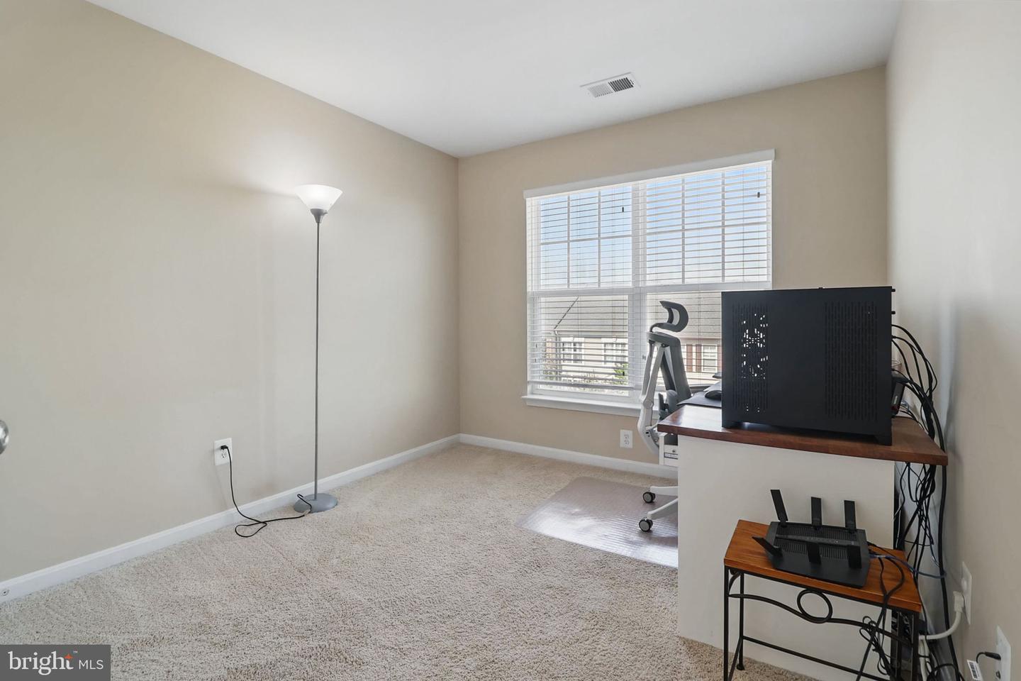11870 BENTON LAKE RD, BRISTOW, Virginia 20136, 3 Bedrooms Bedrooms, ,2 BathroomsBathrooms,Residential,For sale,11870 BENTON LAKE RD,VAPW2092410 MLS # VAPW2092410