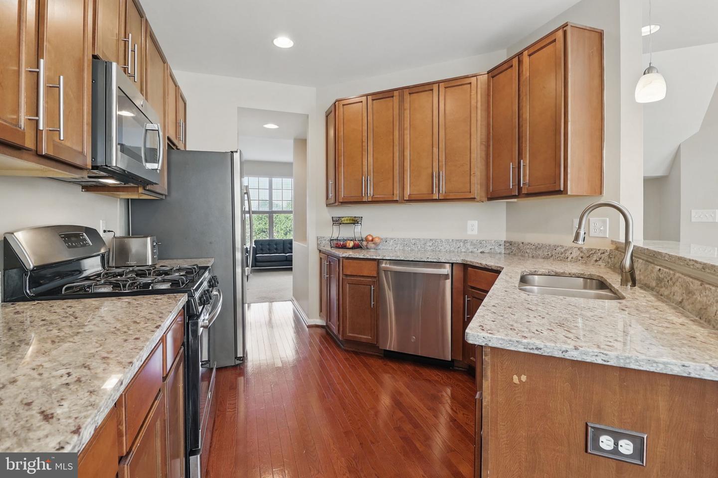 11870 BENTON LAKE RD, BRISTOW, Virginia 20136, 3 Bedrooms Bedrooms, ,2 BathroomsBathrooms,Residential,For sale,11870 BENTON LAKE RD,VAPW2092410 MLS # VAPW2092410
