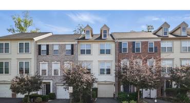 11870 BENTON LAKE RD, BRISTOW, Virginia 20136, 3 Bedrooms Bedrooms, ,2 BathroomsBathrooms,Residential,For sale,11870 BENTON LAKE RD,VAPW2092410 MLS # VAPW2092410
