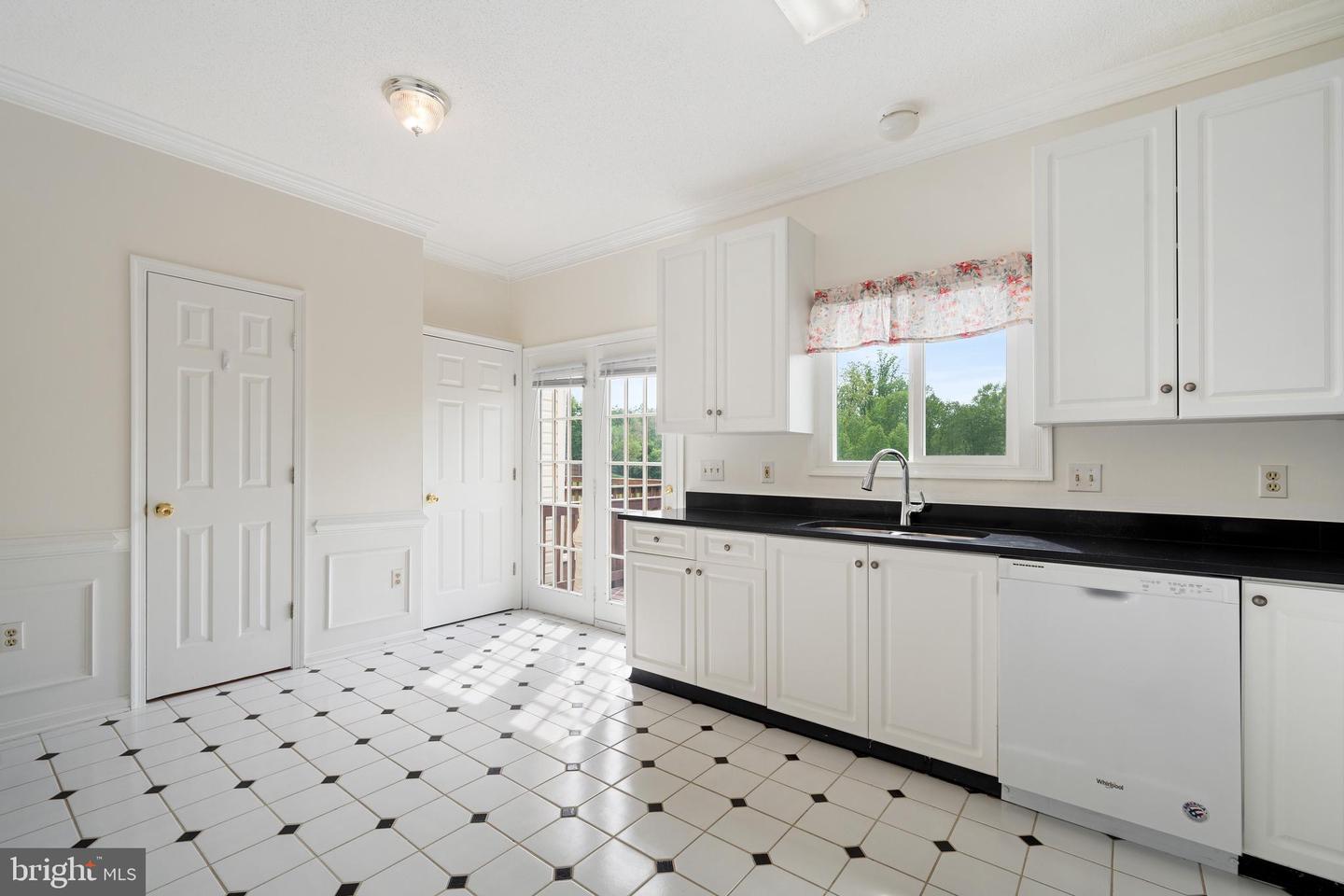 211 BARRIE PL, FREDERICKSBURG, Virginia 22405, 4 Bedrooms Bedrooms, ,3 BathroomsBathrooms,Residential,For sale,211 BARRIE PL,VAST2038034 MLS # VAST2038034