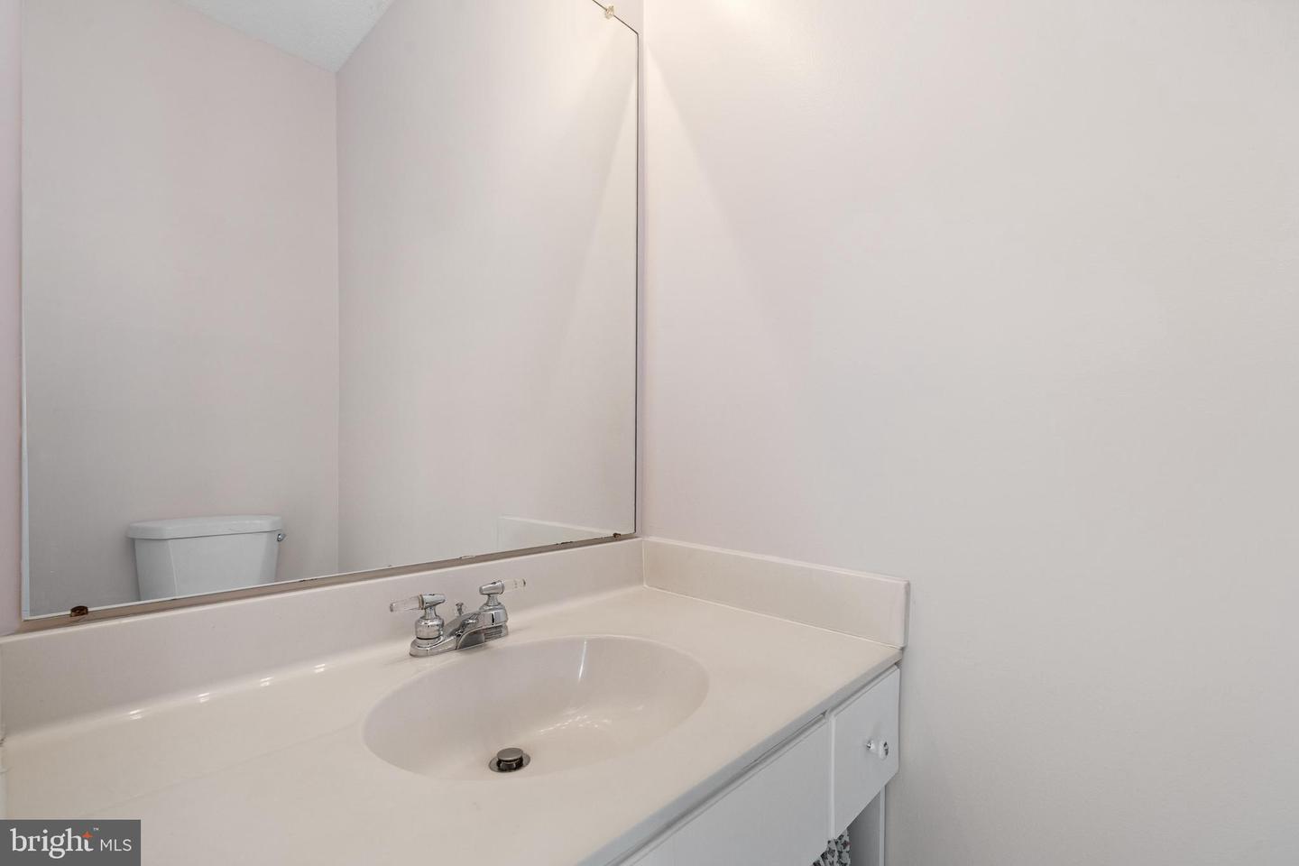 211 BARRIE PL, FREDERICKSBURG, Virginia 22405, 4 Bedrooms Bedrooms, ,3 BathroomsBathrooms,Residential,For sale,211 BARRIE PL,VAST2038034 MLS # VAST2038034