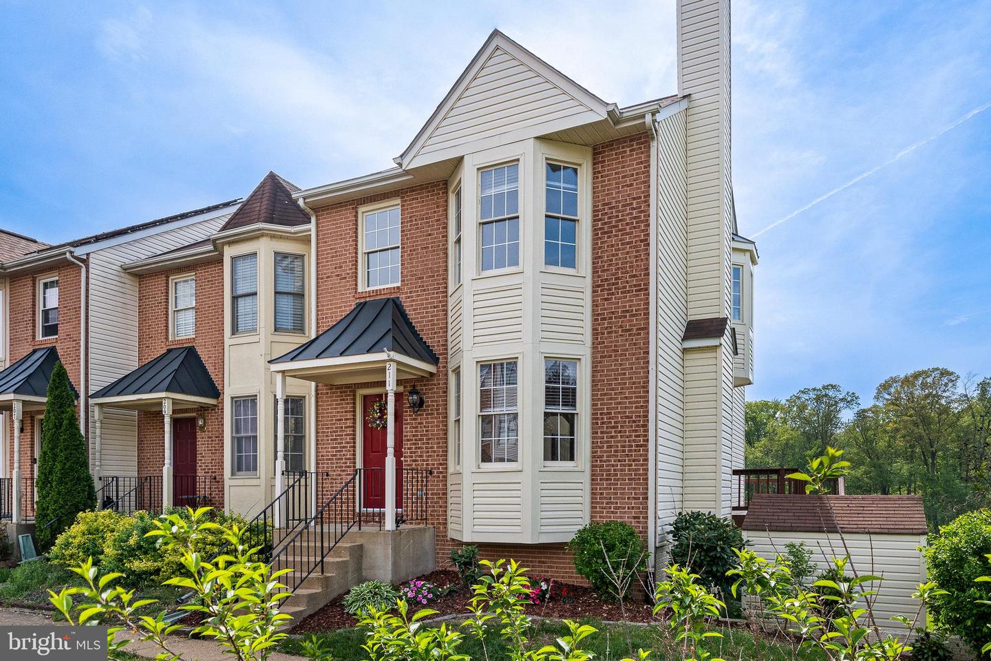 211 BARRIE PL, FREDERICKSBURG, Virginia 22405, 4 Bedrooms Bedrooms, ,3 BathroomsBathrooms,Residential,For sale,211 BARRIE PL,VAST2038034 MLS # VAST2038034