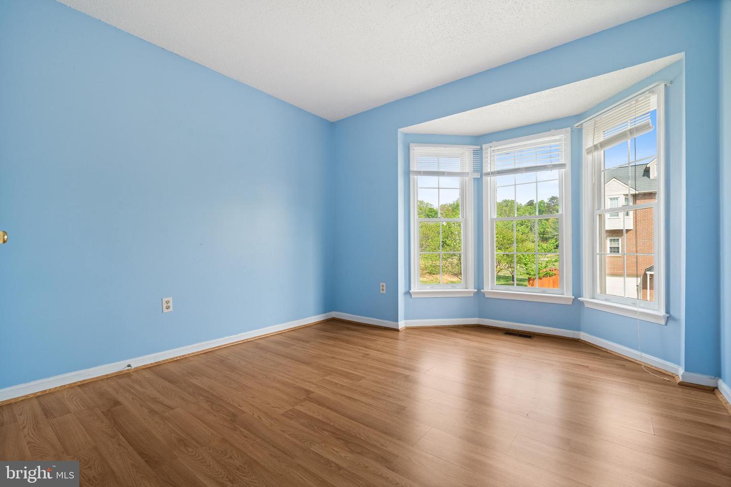 211 BARRIE PL, FREDERICKSBURG, Virginia 22405, 4 Bedrooms Bedrooms, ,3 BathroomsBathrooms,Residential,For sale,211 BARRIE PL,VAST2038034 MLS # VAST2038034