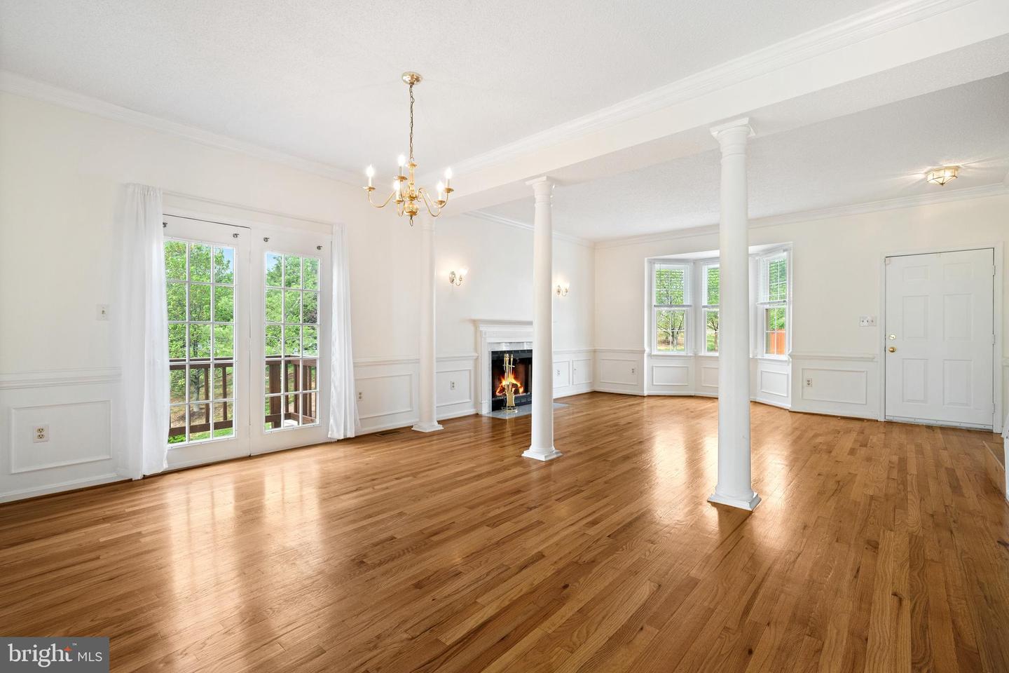211 BARRIE PL, FREDERICKSBURG, Virginia 22405, 4 Bedrooms Bedrooms, ,3 BathroomsBathrooms,Residential,For sale,211 BARRIE PL,VAST2038034 MLS # VAST2038034