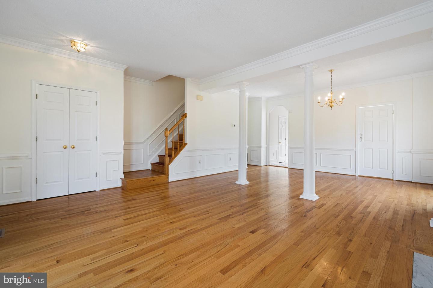 211 BARRIE PL, FREDERICKSBURG, Virginia 22405, 4 Bedrooms Bedrooms, ,3 BathroomsBathrooms,Residential,For sale,211 BARRIE PL,VAST2038034 MLS # VAST2038034