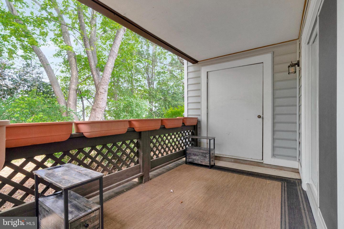 10006 OAKTON TERRACE RD, OAKTON, Virginia 22124, 1 Bedroom Bedrooms, ,1 BathroomBathrooms,Residential,For sale,10006 OAKTON TERRACE RD,VAFX2235846 MLS # VAFX2235846