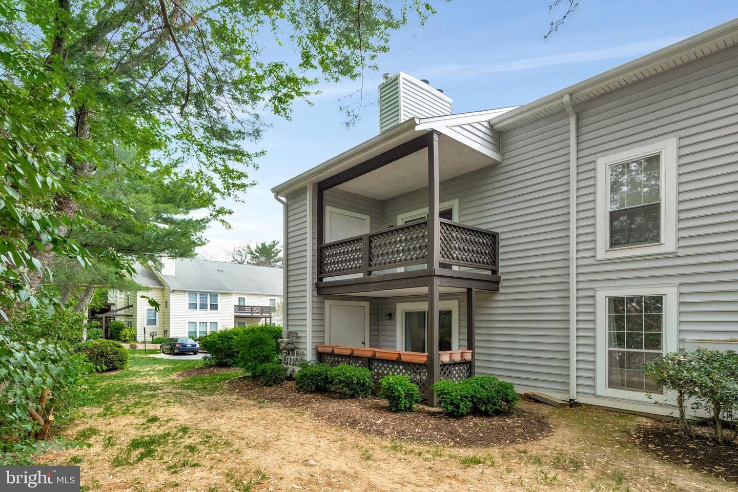 10006 OAKTON TERRACE RD, OAKTON, Virginia 22124, 1 Bedroom Bedrooms, ,1 BathroomBathrooms,Residential,For sale,10006 OAKTON TERRACE RD,VAFX2235846 MLS # VAFX2235846