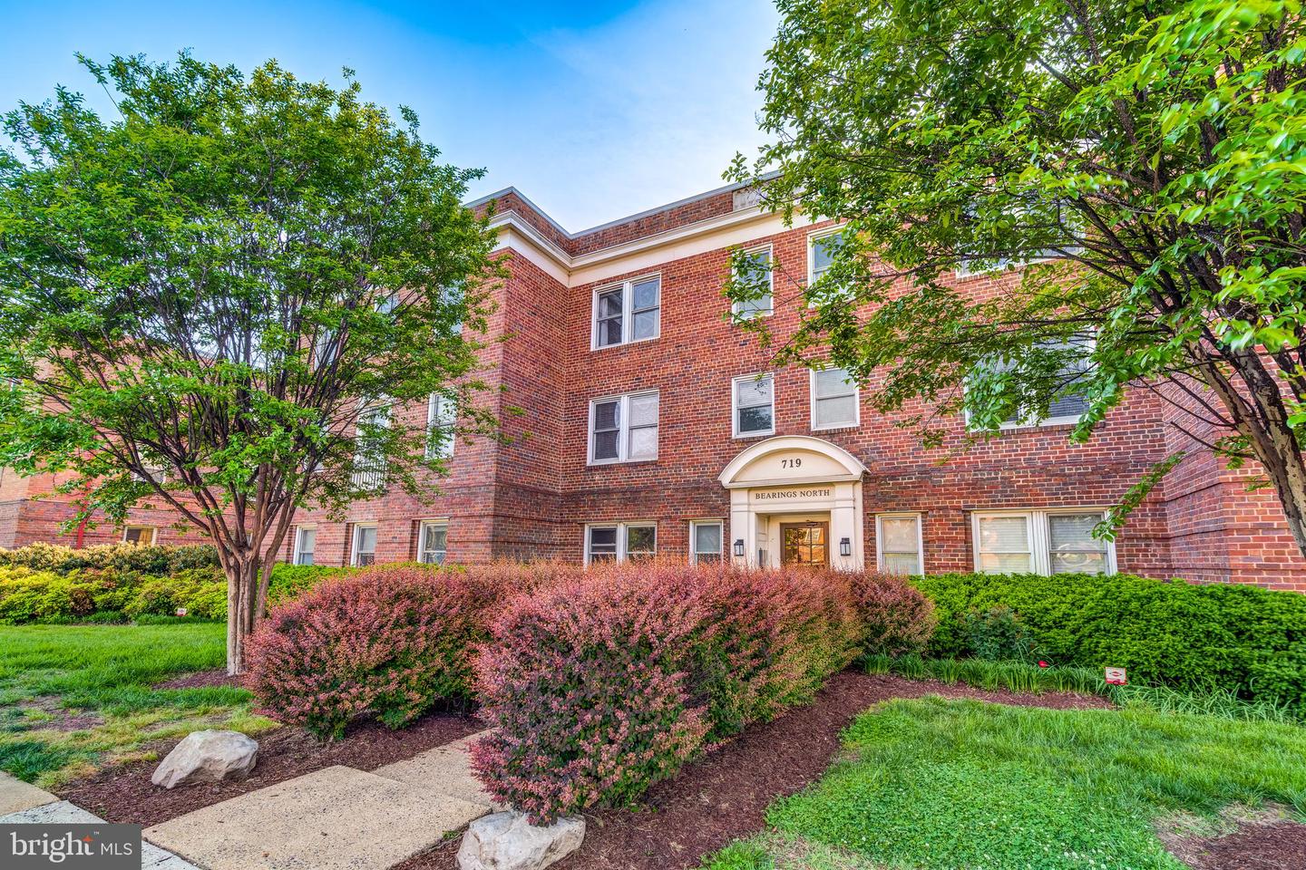 719 S SAINT ASAPH ST #208, ALEXANDRIA, Virginia 22314, 1 Bedroom Bedrooms, ,1 BathroomBathrooms,Residential,For sale,719 S SAINT ASAPH ST #208,VAAX2044436 MLS # VAAX2044436