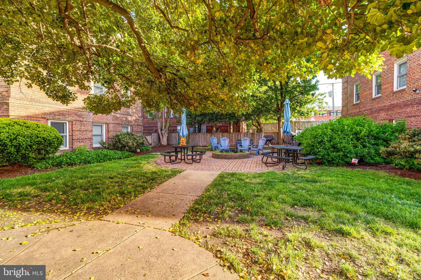 719 S SAINT ASAPH ST #208, ALEXANDRIA, Virginia 22314, 1 Bedroom Bedrooms, ,1 BathroomBathrooms,Residential,For sale,719 S SAINT ASAPH ST #208,VAAX2044436 MLS # VAAX2044436
