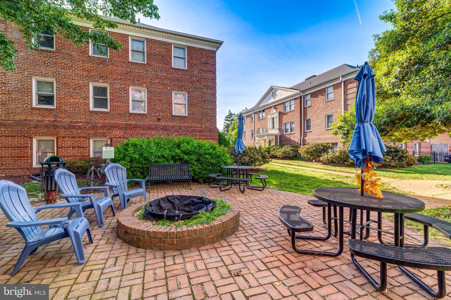 719 S SAINT ASAPH ST #208, ALEXANDRIA, Virginia 22314, 1 Bedroom Bedrooms, ,1 BathroomBathrooms,Residential,For sale,719 S SAINT ASAPH ST #208,VAAX2044436 MLS # VAAX2044436