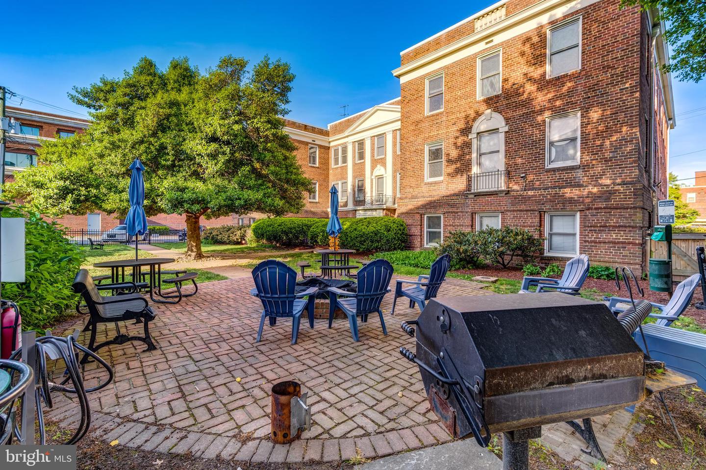 719 S SAINT ASAPH ST #208, ALEXANDRIA, Virginia 22314, 1 Bedroom Bedrooms, ,1 BathroomBathrooms,Residential,For sale,719 S SAINT ASAPH ST #208,VAAX2044436 MLS # VAAX2044436