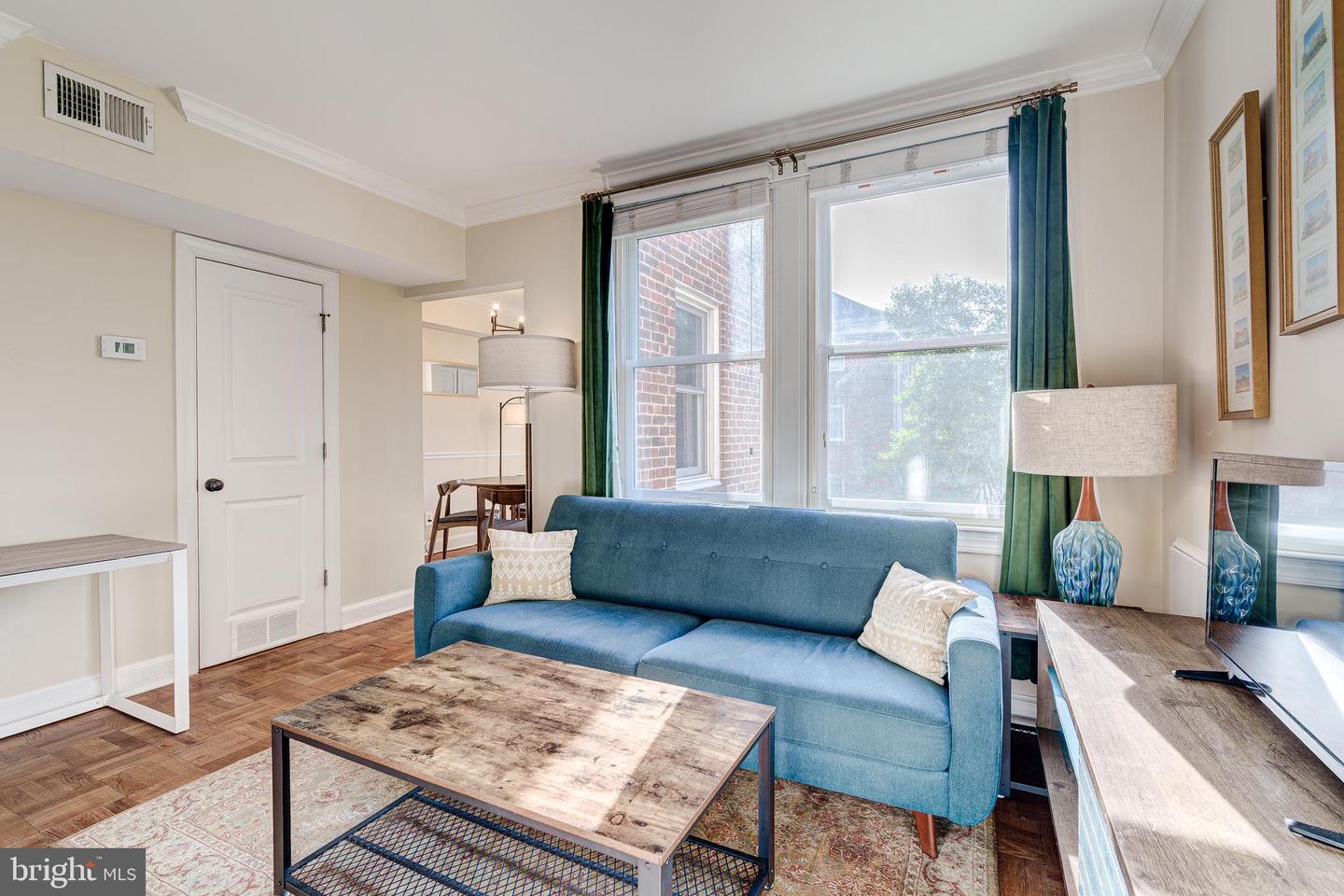 719 S SAINT ASAPH ST #208, ALEXANDRIA, Virginia 22314, 1 Bedroom Bedrooms, ,1 BathroomBathrooms,Residential,For sale,719 S SAINT ASAPH ST #208,VAAX2044436 MLS # VAAX2044436