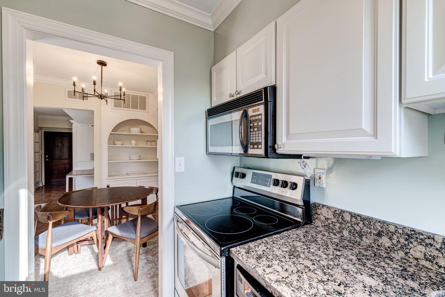719 S SAINT ASAPH ST #208, ALEXANDRIA, Virginia 22314, 1 Bedroom Bedrooms, ,1 BathroomBathrooms,Residential,For sale,719 S SAINT ASAPH ST #208,VAAX2044436 MLS # VAAX2044436