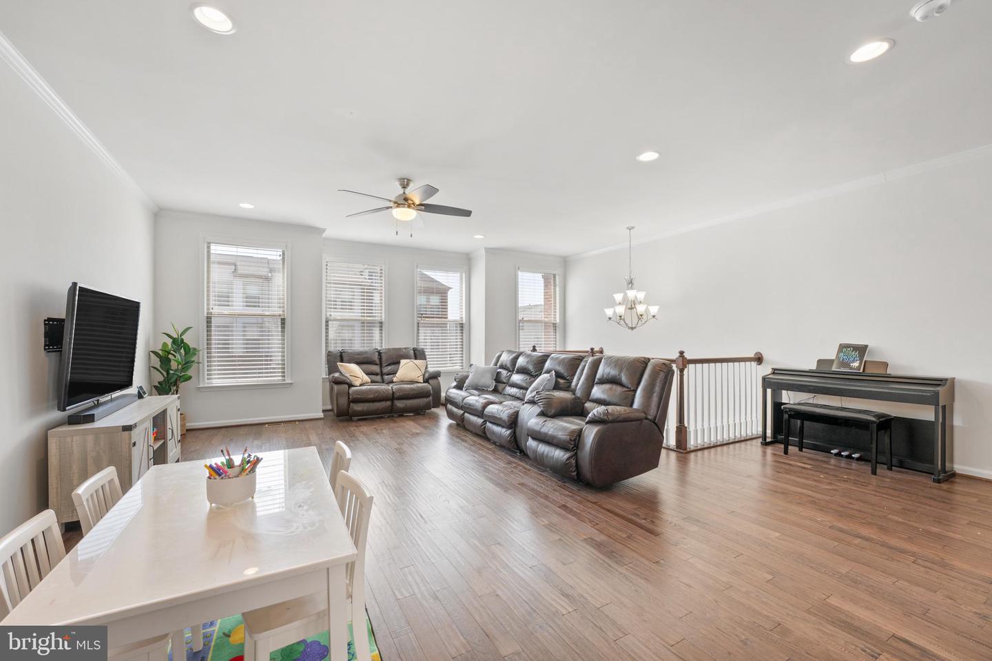 42344 ALDER FOREST TER, STERLING, Virginia 20166, 3 Bedrooms Bedrooms, ,2 BathroomsBathrooms,Residential,For sale,42344 ALDER FOREST TER,VALO2094454 MLS # VALO2094454