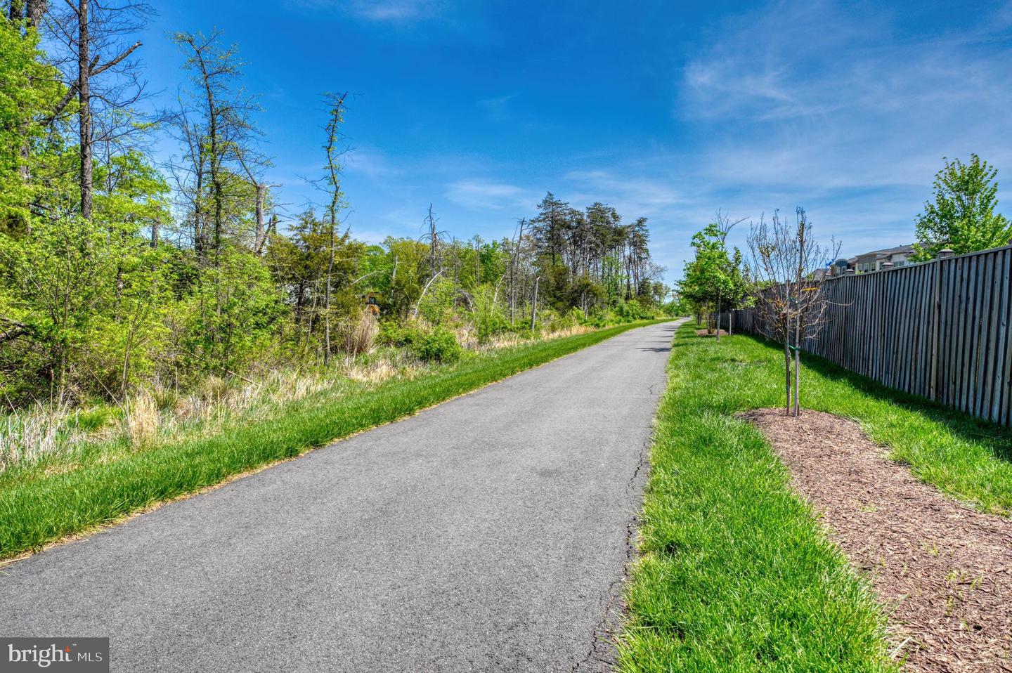 42344 ALDER FOREST TER, STERLING, Virginia 20166, 3 Bedrooms Bedrooms, ,2 BathroomsBathrooms,Residential,For sale,42344 ALDER FOREST TER,VALO2094454 MLS # VALO2094454