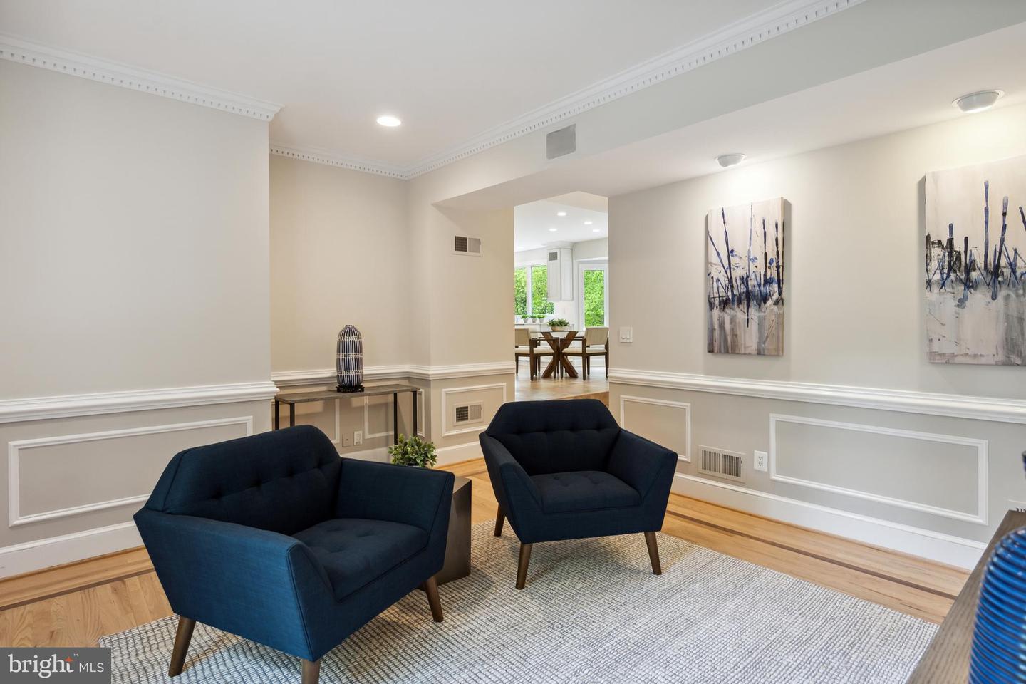 6530 HEATHER BROOK CT, MCLEAN, Virginia 22101, 6 Bedrooms Bedrooms, ,3 BathroomsBathrooms,Residential,For sale,6530 HEATHER BROOK CT,VAFX2235942 MLS # VAFX2235942