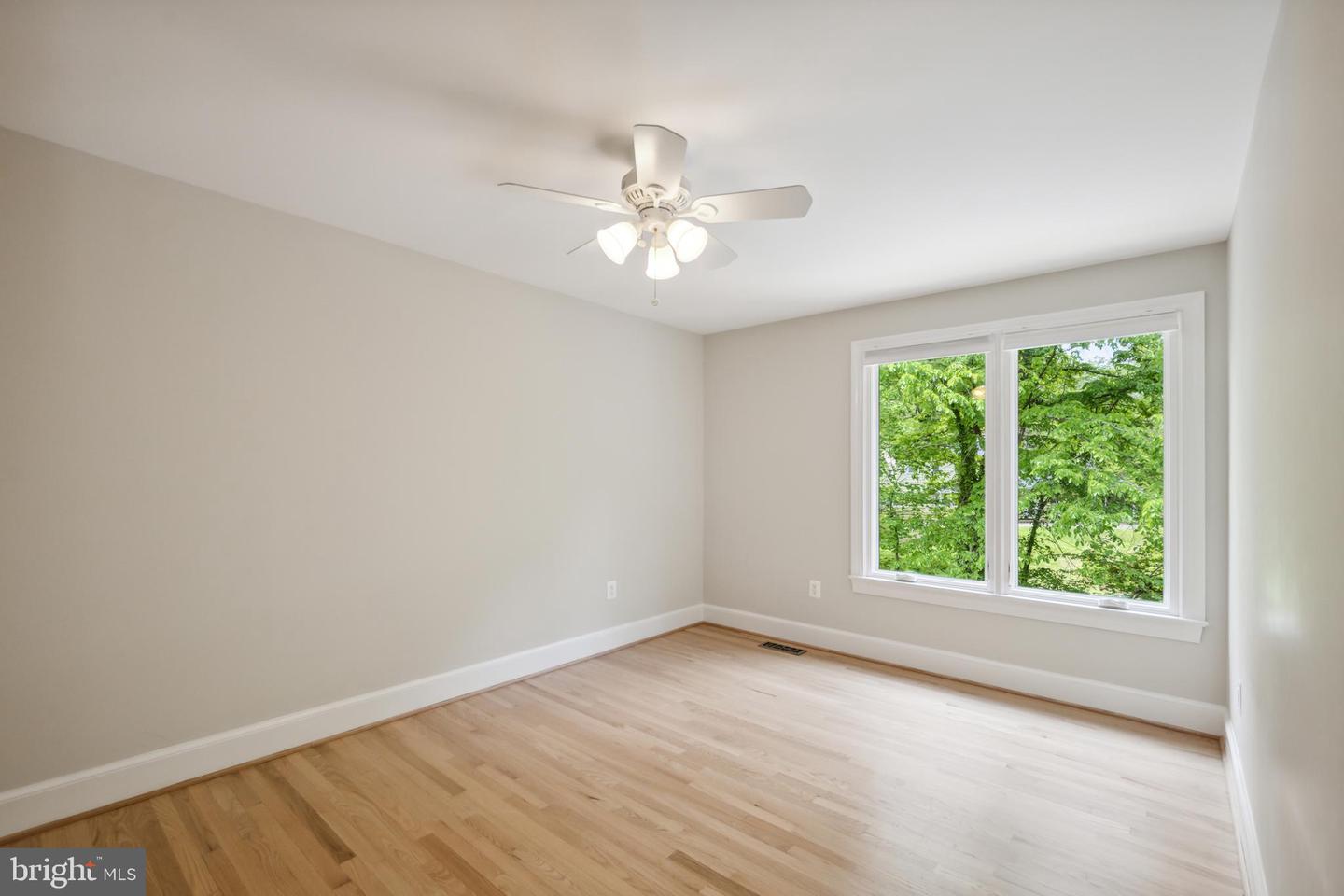 6530 HEATHER BROOK CT, MCLEAN, Virginia 22101, 6 Bedrooms Bedrooms, ,3 BathroomsBathrooms,Residential,For sale,6530 HEATHER BROOK CT,VAFX2235942 MLS # VAFX2235942