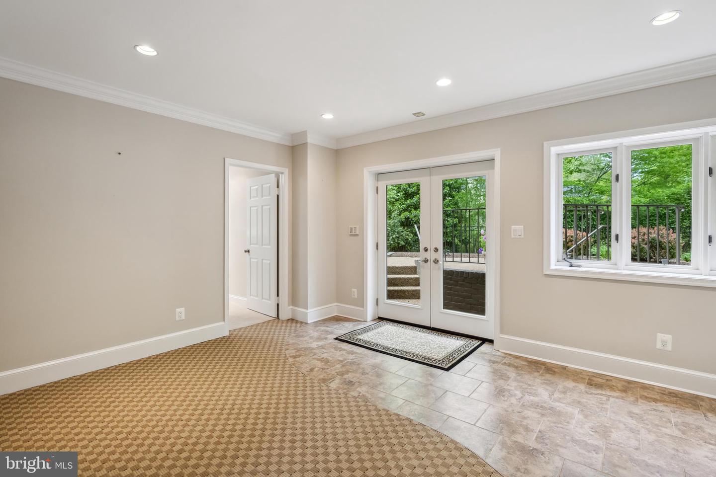 6530 HEATHER BROOK CT, MCLEAN, Virginia 22101, 6 Bedrooms Bedrooms, ,3 BathroomsBathrooms,Residential,For sale,6530 HEATHER BROOK CT,VAFX2235942 MLS # VAFX2235942
