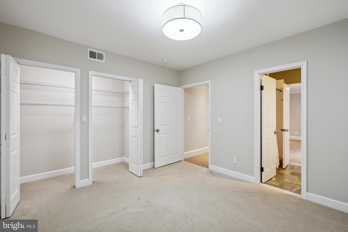 6530 HEATHER BROOK CT, MCLEAN, Virginia 22101, 6 Bedrooms Bedrooms, ,3 BathroomsBathrooms,Residential,For sale,6530 HEATHER BROOK CT,VAFX2235942 MLS # VAFX2235942