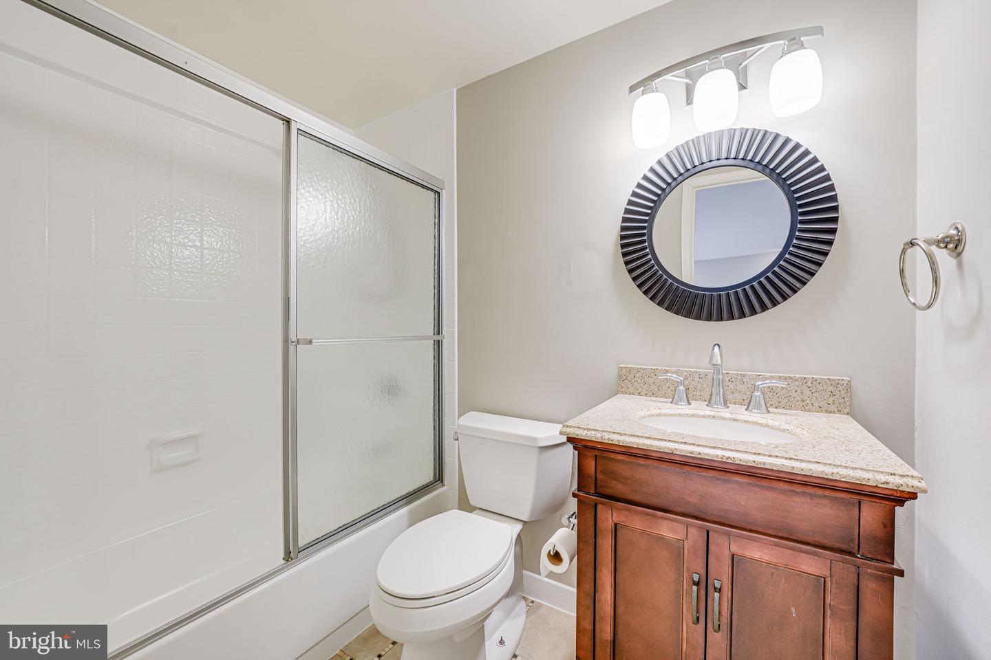 9808 KOHOUTEK CT, VIENNA, Virginia 22182, 4 Bedrooms Bedrooms, ,3 BathroomsBathrooms,Residential,For sale,9808 KOHOUTEK CT,VAFX2235778 MLS # VAFX2235778