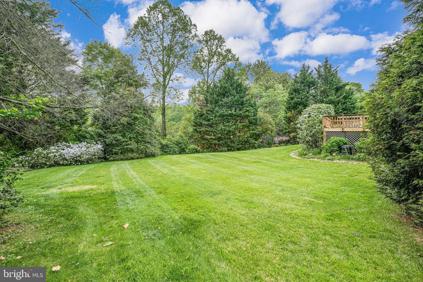 9808 KOHOUTEK CT, VIENNA, Virginia 22182, 4 Bedrooms Bedrooms, ,3 BathroomsBathrooms,Residential,For sale,9808 KOHOUTEK CT,VAFX2235778 MLS # VAFX2235778